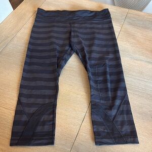 Women’s size 8 Lululemon Black Striped Capri  Leggings